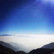 تهران از ارتفاع ٣٠٠٠ ايستگاه ٥ توچال