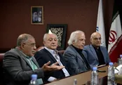 تصاویر دیدار وزیرورزش با چهره‌های قدیمی استقلال