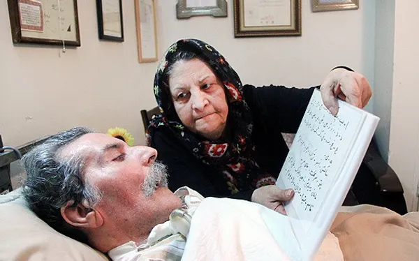 زنده یاد حسین پرتوی
