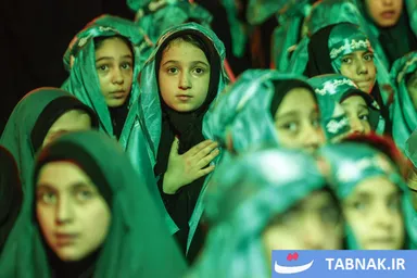 عکس: سفره نذری حضرت رقیه(س) در میدان امام حسین(ع)