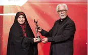 هدیه عجیب از ساختمان شیشه‌ای به سحر امامی!