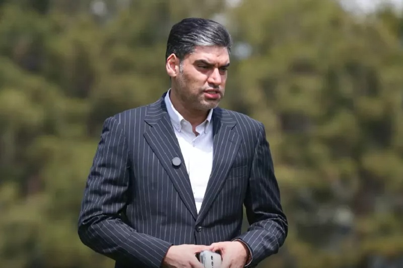 قواره «مدیرعاملی» در فوتبال ایران آب رفته!/بازی اشتباه با اعتبار باشگاه! قواره «مدیرعاملی» در فوتبال ایران آب رفته!/بازی اشتباه با اعتبار باشگاه!