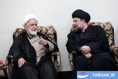 عکس: مراسم شام غریبان حسینی (ع) در حرم مطهر امام خمینی (س)