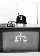 حقوق شاکی در مرحلۀ تحقیقات مقدماتی کدام است؟