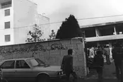 وقتی مردم خانه وحشت را کشف کردند/گریه نماینده صلیب سرخ بر زندانی سیاسی ایرانی!