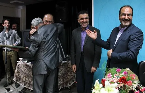 مراسم تودیع آقای حبیب ایل بیگی و معارفه فرید فرخنده کیش مدیران اسبق و جدید انجمن سینمای جوان عصر  سه&zwnj;&zwnj;شنبه با حضور حجت&zwnj;الله ایوبی برگزار شد./FNA
