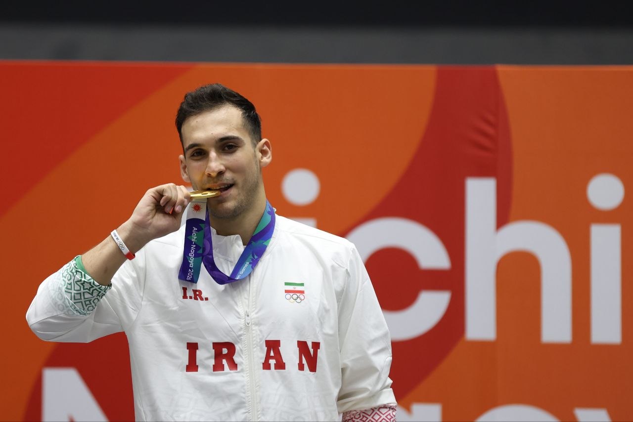 روز طلایی ایران در بازیهای آسیایی ناگویا؛ طلای کاراته، eFootball و برنز شمشیربازی روز طلایی ایران در بازیهای آسیایی ناگویا؛ طلای کاراته، eFootball و برنز شمشیربازی
