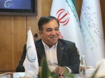 توییت تاجرنیا برای جواد نکونام!