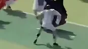 ربات انسان‌نما در میان تماشاگران از کنترل خارج شد!