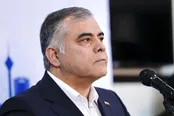 بازدید وزیر نفت از یکی از انبارهای نفت آسیب‌دیده/نیازمند همراهی بیشتر مردم هستیم