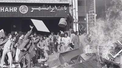 آیا ملت از روی «شکم سیری» انقلاب کردند؟