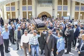 وداع با پیکر زنده‌یاد پروفسور هاشم شرقی در شیراز