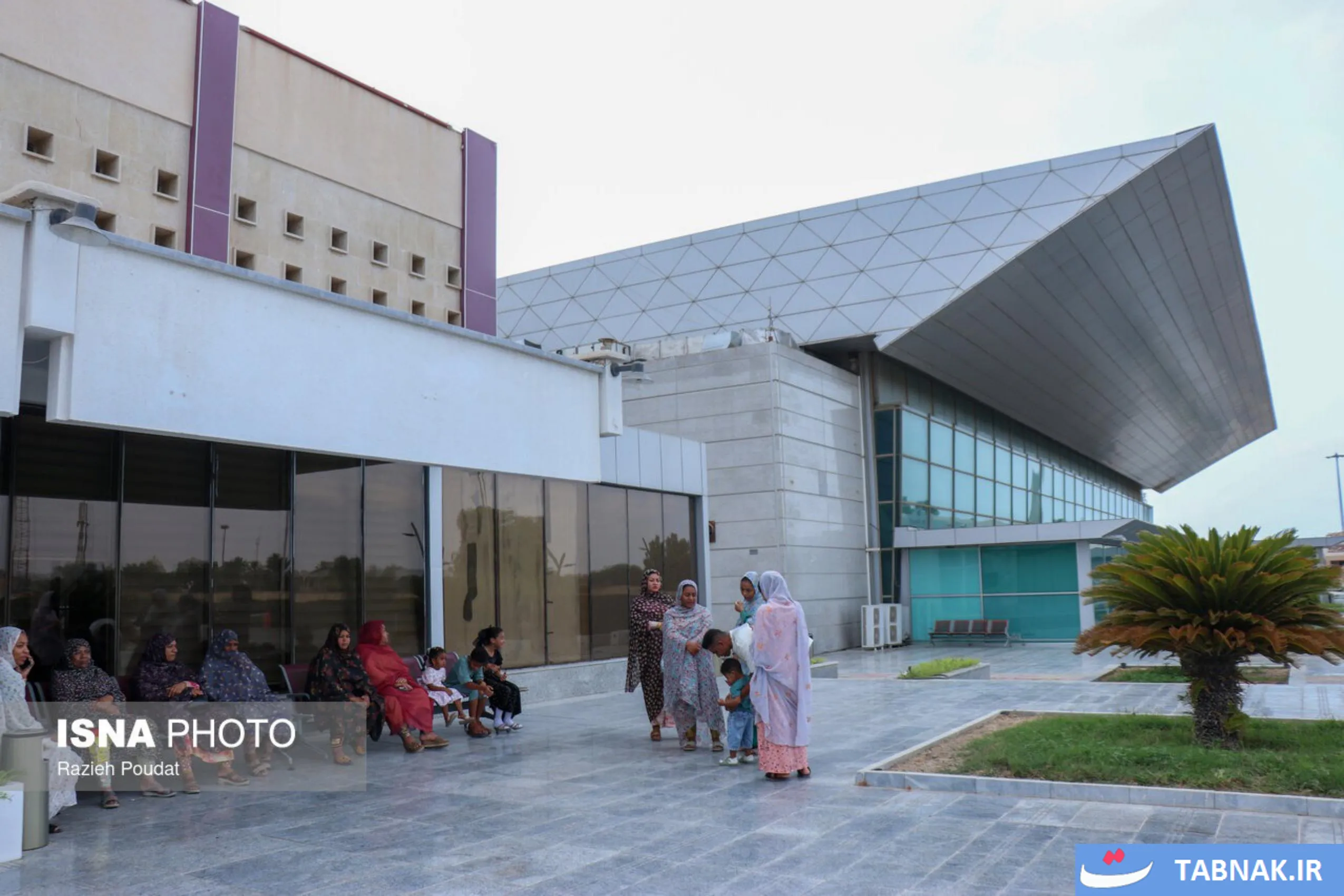 عکس: بازگشت ۱۰ صیاد ایرانی از زندان امارات