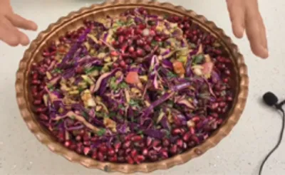 طرز تهیه سالاد انار
