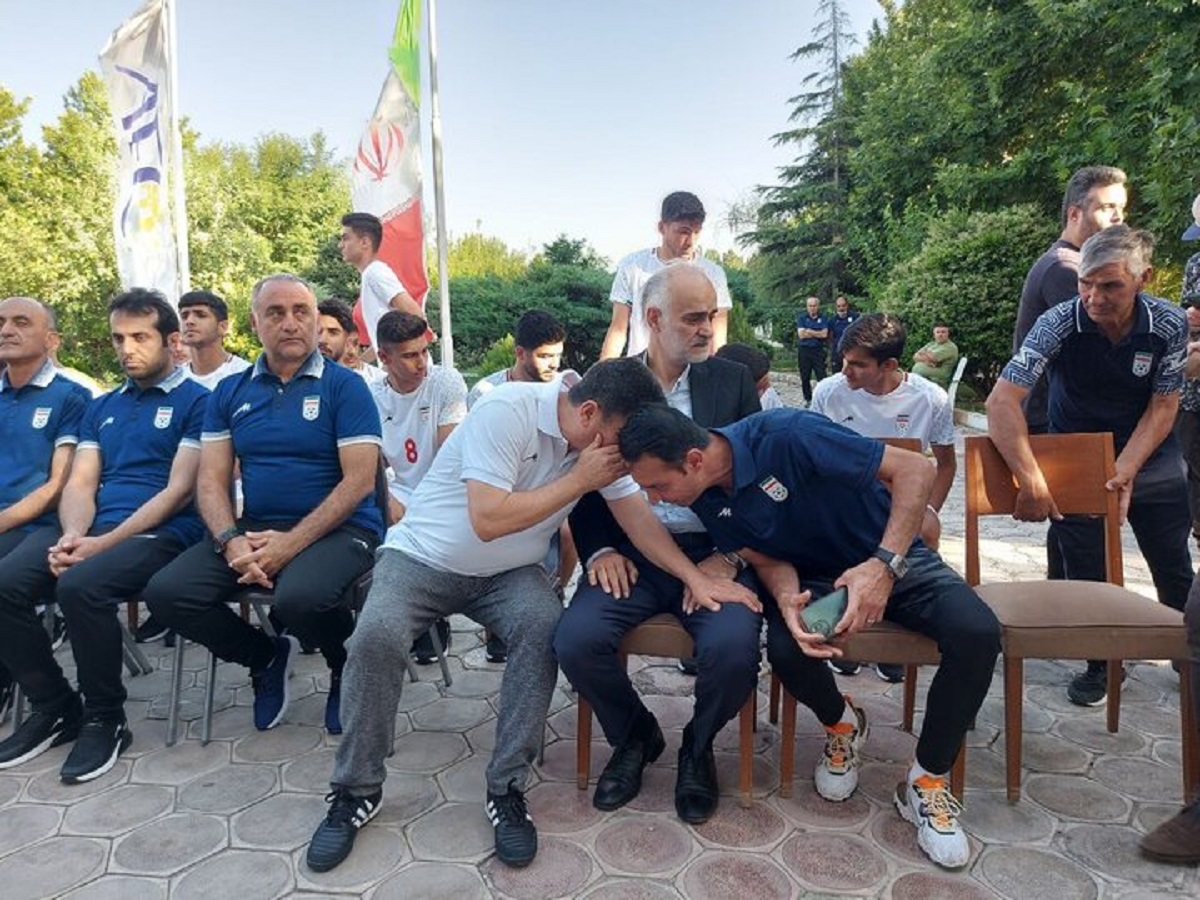 بیماری بزرگی که فوتبال ایران دچارش شد؛ نمایش حرفه‌ای بودن در عین آماتوری