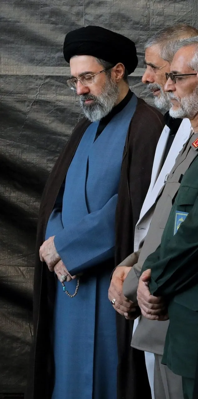 رهبر انقلاب آیت الله سید مجتبی خامنه ای