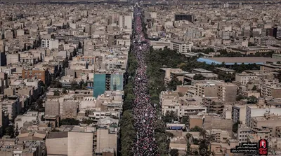 چهار ویدیوی باشکوه از عظمت جمعیت تشییع پیکر قائد شهید