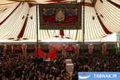 عکس: عزاداری ظهر تاسوعا زیر خیمه چندصدساله هارونیه اصفهان
