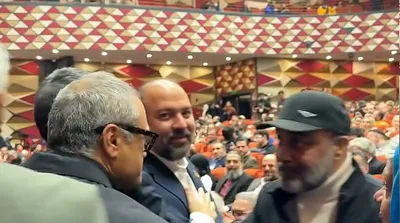 برخورد خاص رضا عطاران با رامبد جوان را ببینید