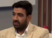 معلمی که دانش آموزش را برای پسرش گرفت