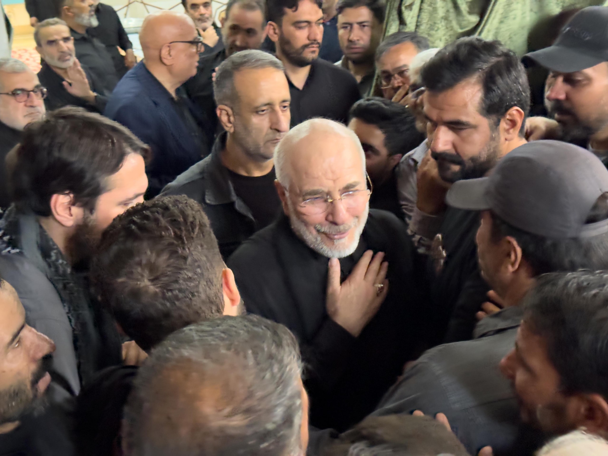 مراسم عزاداری در مشهد با حضور قالیباف و عراقچی مراسم عزاداری در مشهد با حضور قالیباف و عراقچی