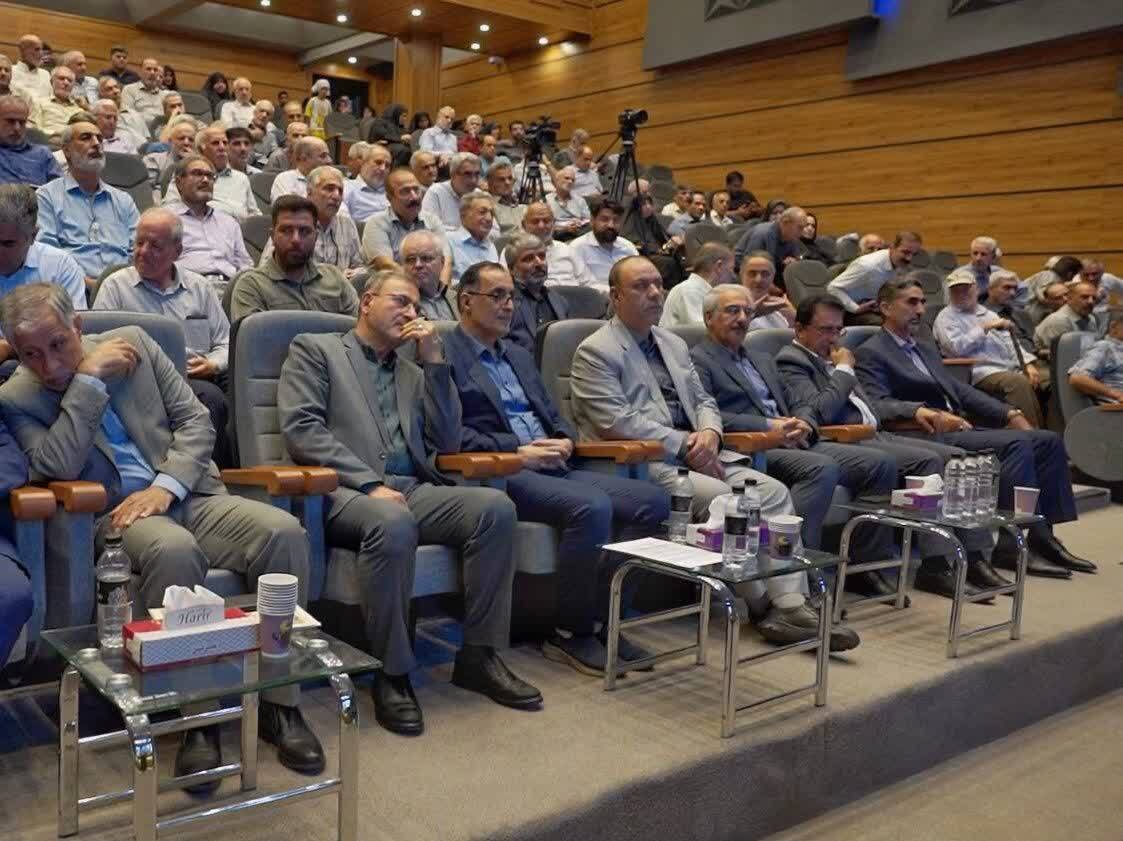 آزادگان میراث‌داران صبر و ایمان هستند