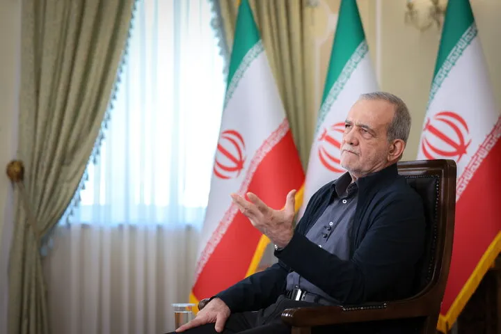 پزشکیان: گفت‌وگوها آمریکا را مجبور به همراهی کرد