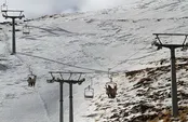 اسکی در تاریک دره