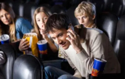 آداب استفاده از تلفن همراه