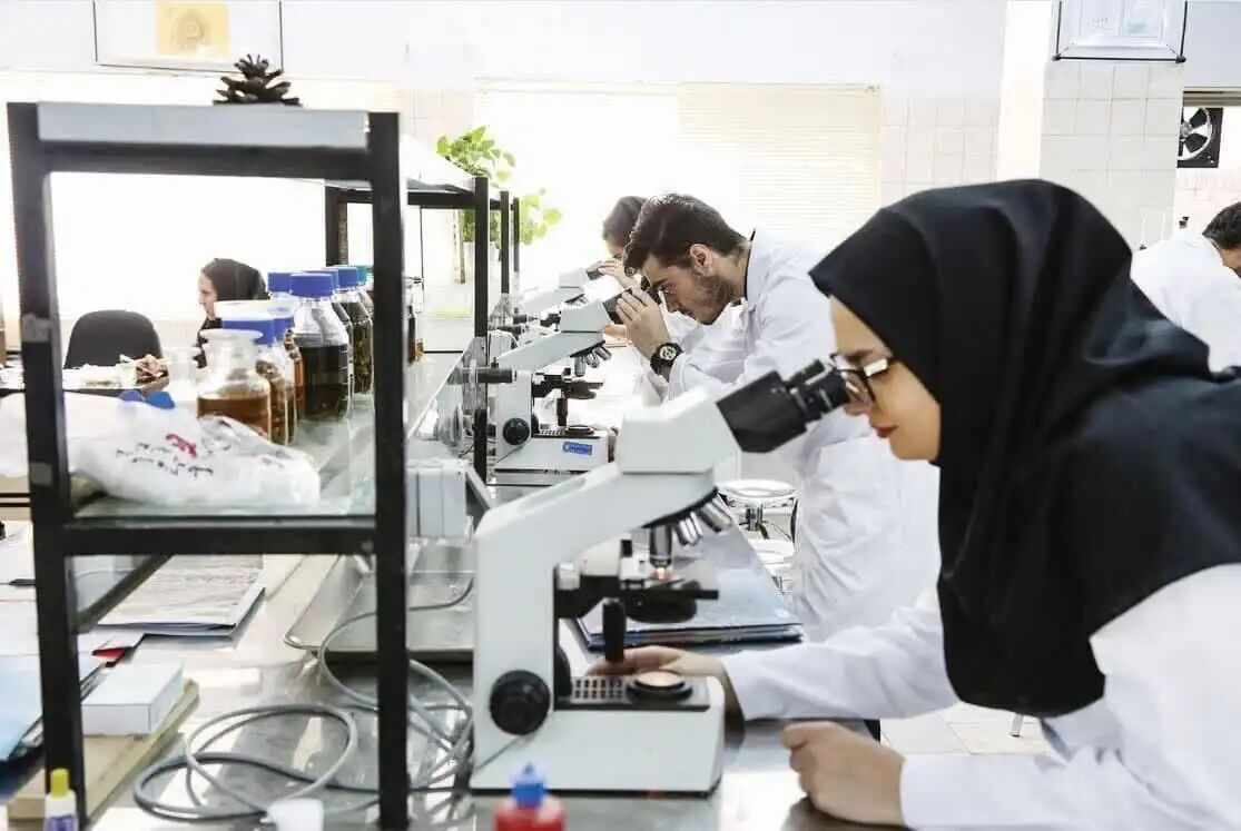 معطلی علوم آزمایشگاهیها با وجود موافقان عضویت/ دستهای مخالف در کدام آستین پنهاناند؟ معطلی علوم آزمایشگاهیها با وجود موافقان عضویت/ دستهای مخالف در کدام آستین پنهاناند؟