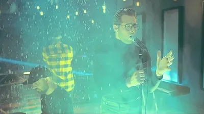 خاطره هامون ؛ ایهام