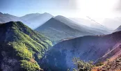 روستای دِلیر از توابع مرزن آباد