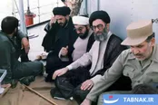 عکس: حضور رهبر شهید امام خامنه‌ای بر عرشه ناو خارک