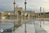 عکس: بارش باران بهاری در حرم مطهر رضوی