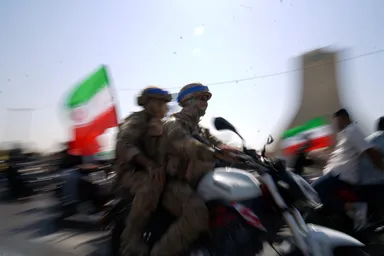 عکس: رزمایش موتورسواران «جانفدا» در تهران