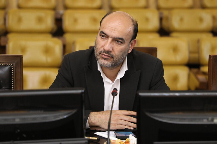 با سود ۳۰ درصدی بانکها تولید جان نمیگیرد / تورم باید از مبدأ مهار شود / ایران قوی با اصلاح نظام بانکی و مهار تورم ساخته میشود با سود ۳۰ درصدی بانکها تولید جان نمیگیرد / تورم باید از مبدأ مهار شود / ایران قوی با اصلاح نظام بانکی و مهار تورم ساخته میشود
