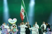 رژه کاروان ایران در میزوهو پارک ناگویا با پرچمداری اتراچالی و کیانی/ سکوهای خالی با بلیت‌های ۶۰ هزار ینی