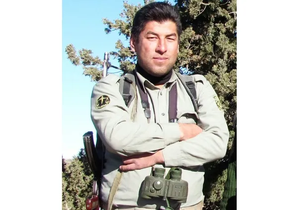 شهید &laquo;تاج محمد باشقره&raquo; که سال جاری به سفر حج مشرف شده بود، ۴۱ سال سن داشت و از وی یک پسر ۱۴ و یک فرزند دختر به یادگار باقی مانده است.