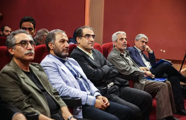 حضور وزیر بهداشت در خانه سینما./ISNA

