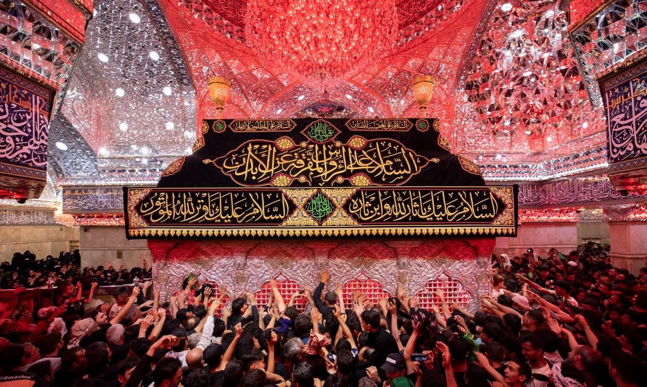 تصاویری از حرم سیدالشهدا(ع) در ایام منتهی به اربعین تصاویری از حرم سیدالشهدا(ع) در ایام منتهی به اربعین