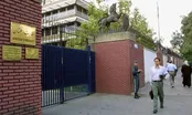 خروج اضطراری دیپلمات‌های انگلیس از ایران