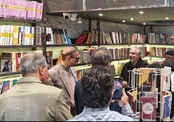 کتابگردی یا شوآف فرهنگی؟/شاید باید همین را قدر بدانیم!