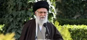نظر‌رهبر‌انقلاب‌دربارۀ فاصله‌گذاری‌اجتماعی‌در‌نماز‌جماعت