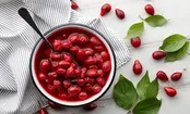 طرز تهیه ترشی انبه و زغال اخته