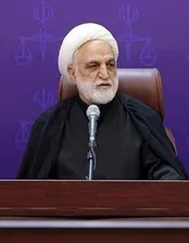 انتقاد شدید از فضایی که علیه افراد به خاطر برخی شایعات و خطاهای گذشته ایجاد می‌شود/ افراد را طرد‌ نکنیم/باید حرف مردم را شنید و افکار مختلف آن‌ها را درک کرد/ کیفرخواست سه نفر از تروریست‌های حادثه اخیر شیراز صادر شد