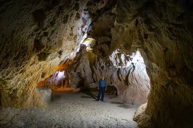عکس: اعجاز طبیعت در اعماق غار نخجیر