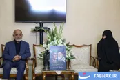 عکس: حضور فرمانده قرارگاه مرکزی خاتم‌الانبیا در منزل شهید شیرازی
