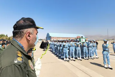 عکس: استقبال از پیکر مطهر شهید سرتیپ دوم خلبان کاظمی