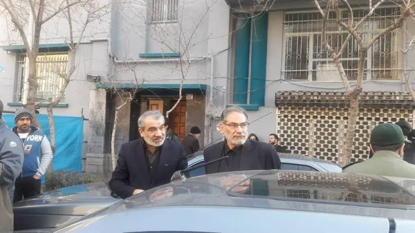علی شمخانی، دبیر شورای عالی امنیت ملی و عباسعلی کدخدایی، سخنگوی شورای نگهبان