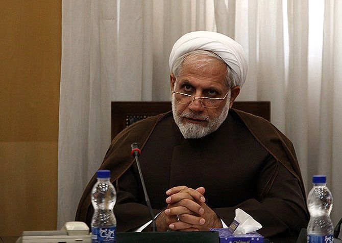 تحریم هوایی آمریکا الزامآور نیست / فرانسه با طرح تنگه هرمز دنبال خوشخدمتی است تحریم هوایی آمریکا الزامآور نیست / فرانسه با طرح تنگه هرمز دنبال خوشخدمتی است